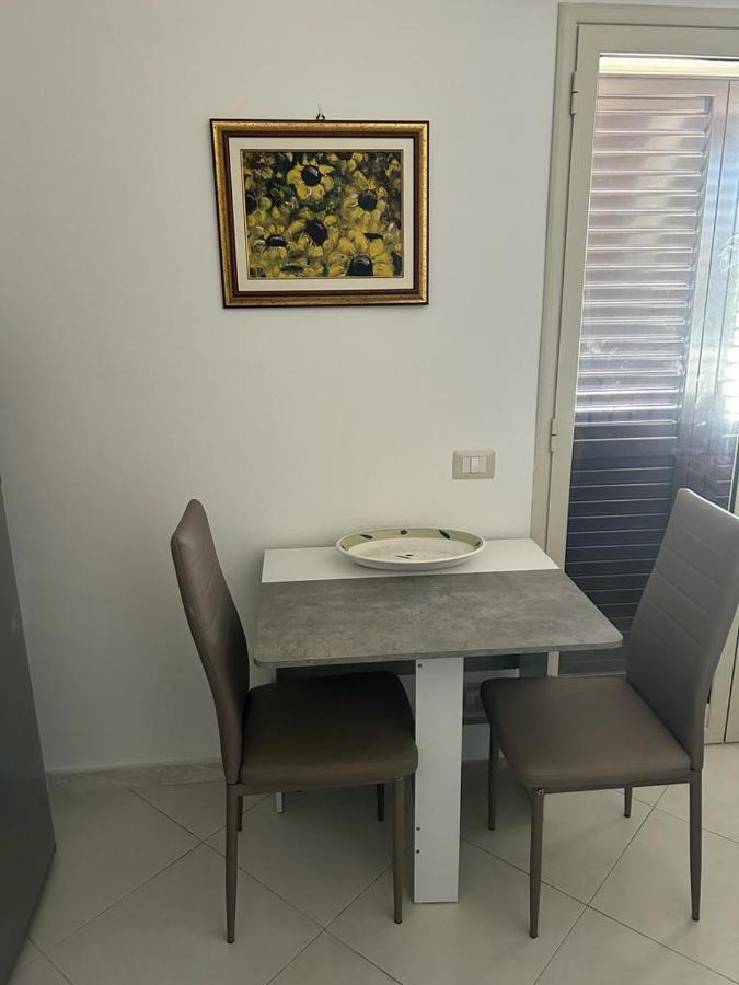 Nina Apartament Giardini Naxos Con Posto Auto Экстерьер фото